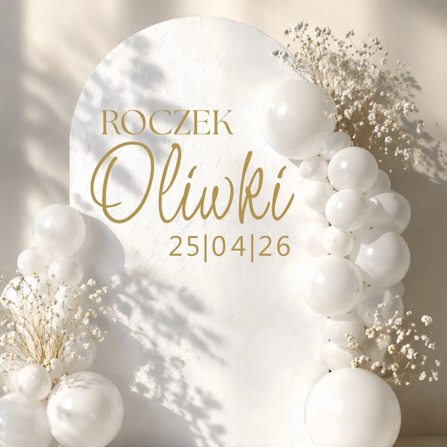 naklejka na roczek personalizowana z imieniem i datą złoty napis na białej folii