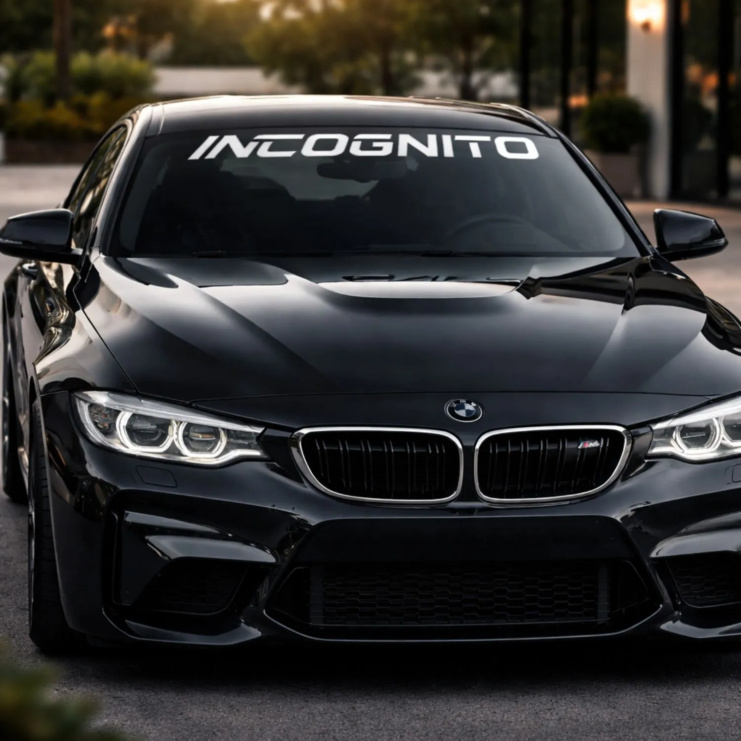 naklejka na szybę samochodu napis INCOGNITO pas przedni 100x9 cm