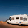 Naklejka "Home is Where We Park It" – personalizowana dekoracja na kampery i vany. - obrazek 4